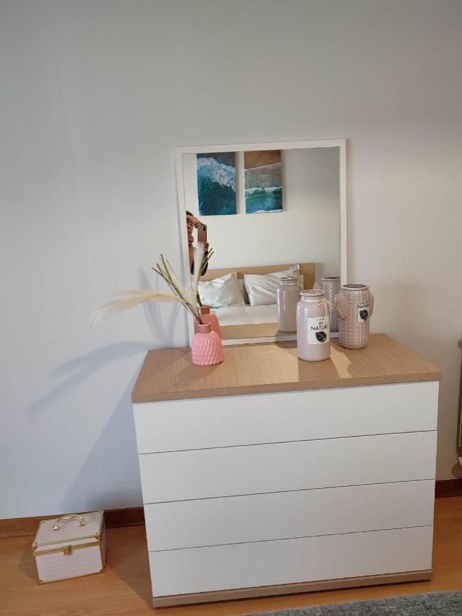 Big Wave House Apartment Nazare Bagian luar foto